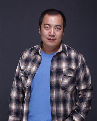 草逼真人视频影视表演部部主任、表演教师
